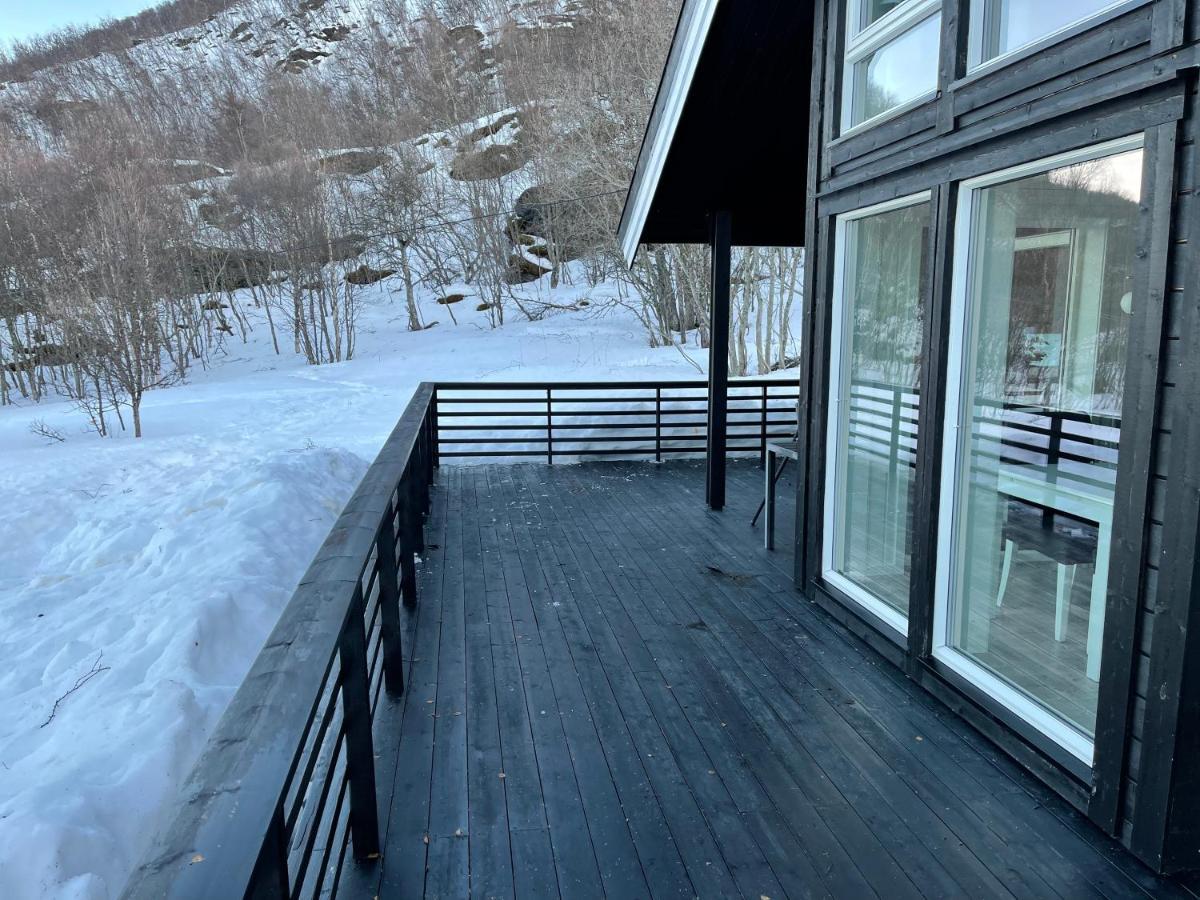 Aurora Woods Villa Skjervoy ภายนอก รูปภาพ