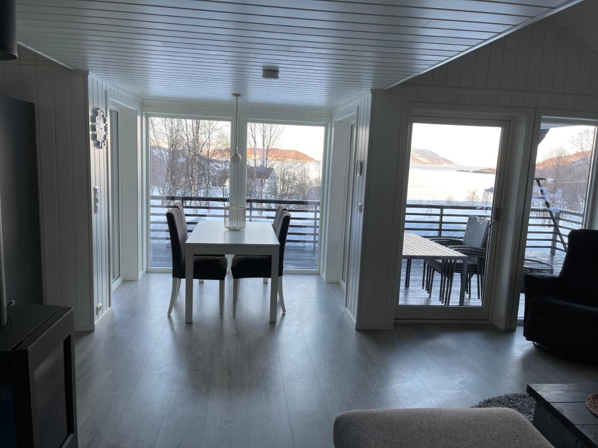 Aurora Woods Villa Skjervoy ภายนอก รูปภาพ